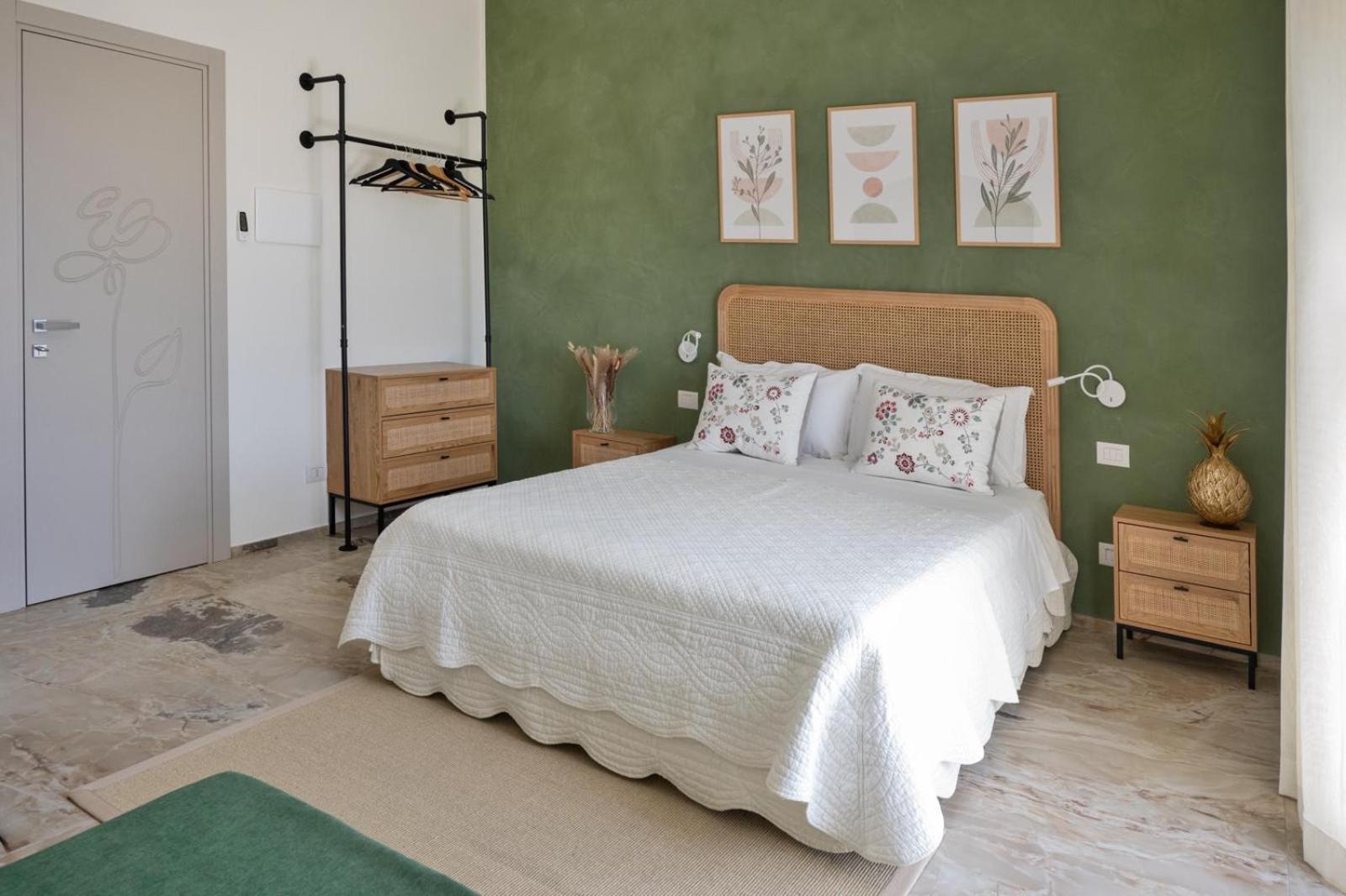 Rotareddu B&B Luogosanto Luaran gambar
